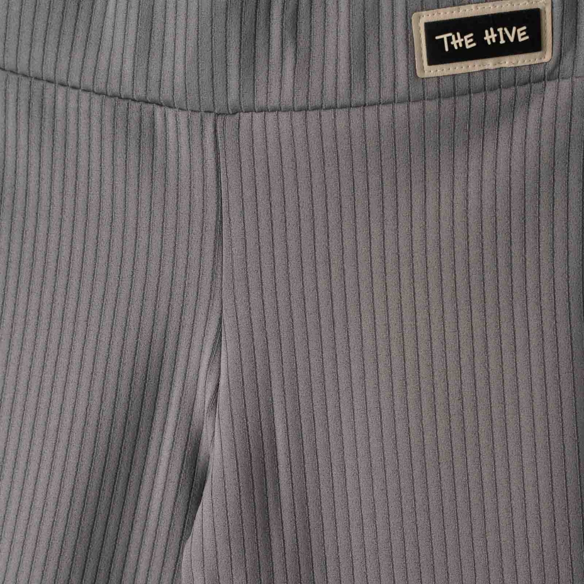 Παντελόνι από λεπτό ελαστικό ύφασμα με λάστιχο στη μέση