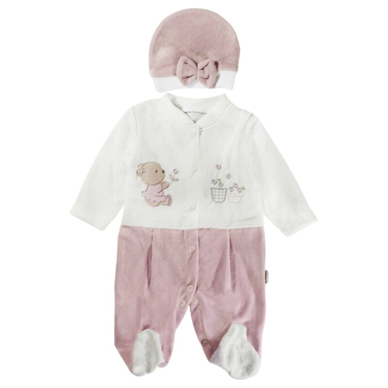 Annora Baby βελουτέ φορμάκι για κορίτσι σε μοβ χρώμα με ασορτί σκουφάκι.