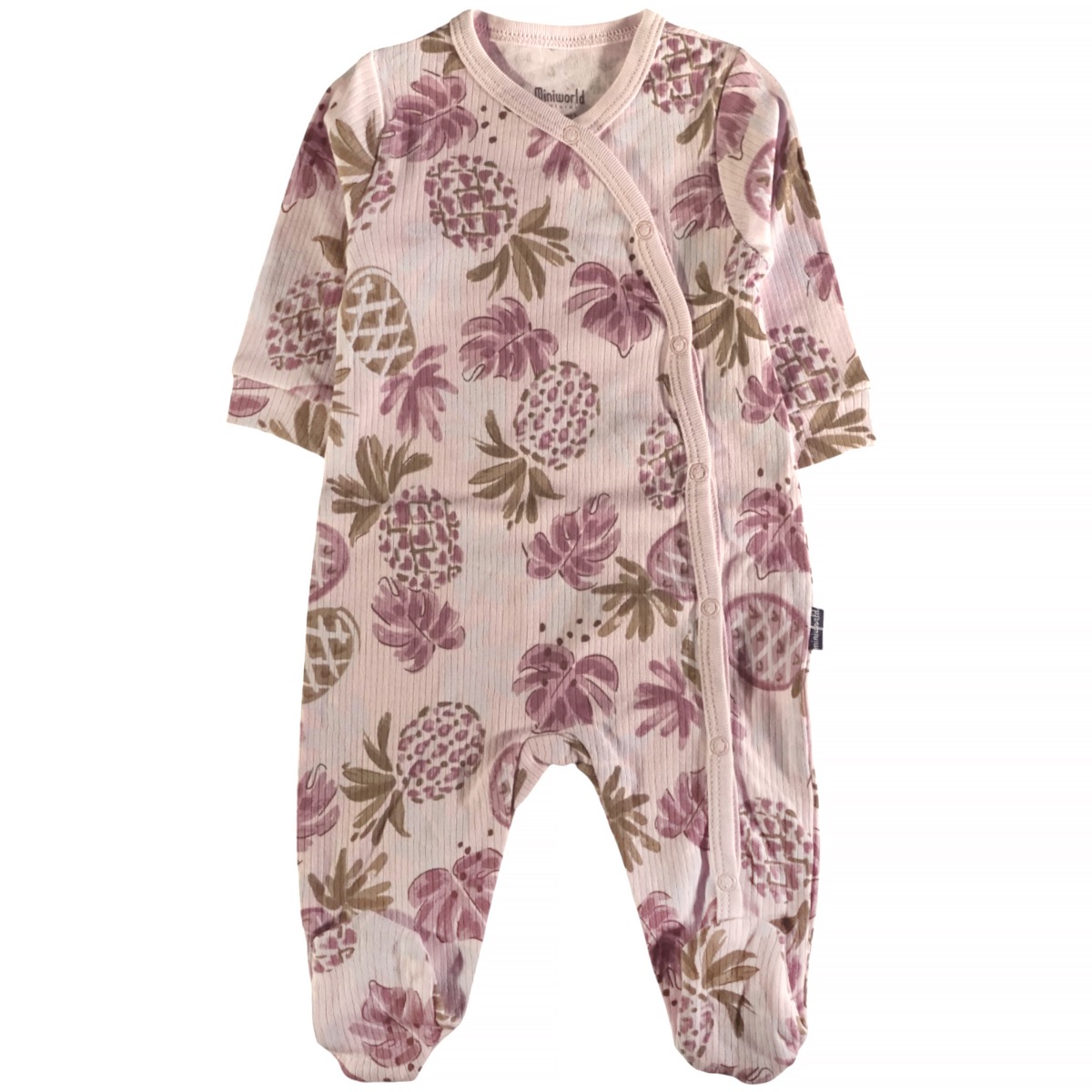 Άνετο φορμάκι Miniworld με τρουκς μπροστά