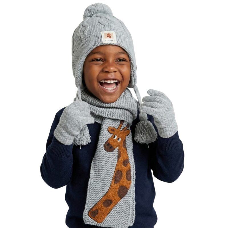 Kitti πλεκτό σετ σκούφος-κασκόλ-γάντια «Grey Giraffe»