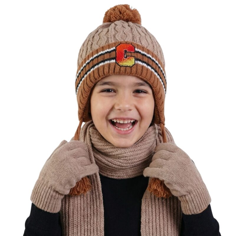 Kitti πλεκτό σετ σκούφος-κασκόλ-γάντια «The Big C in Brown»