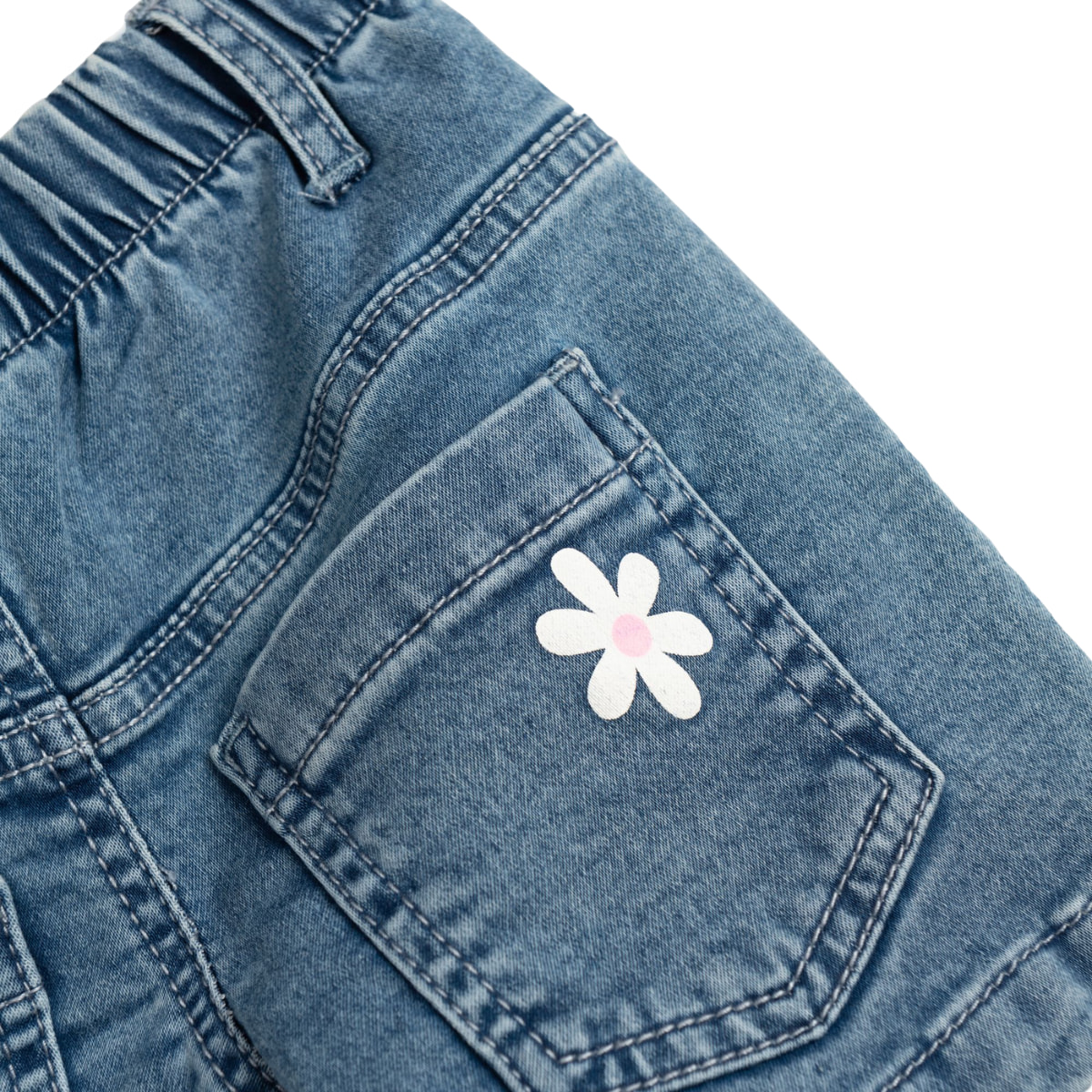 Funky σορτσάκι για κορίτσι με ελαστική μέση και πρακτικές τσέπες μπροστά και πίσω