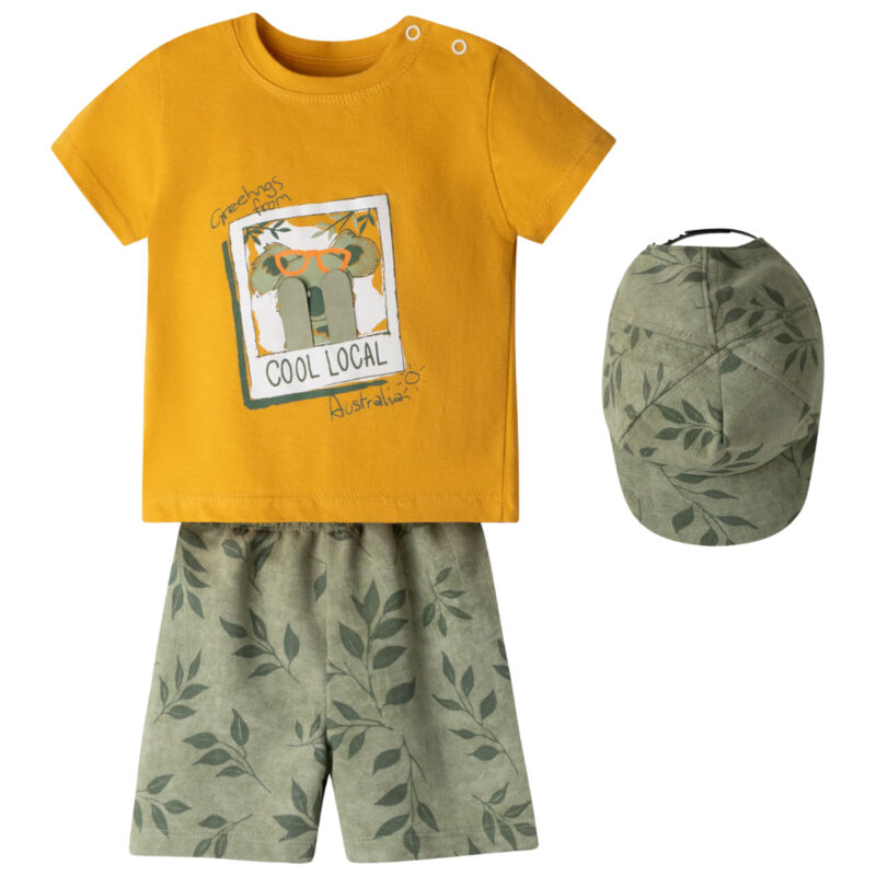 Σετ Hashtag «Greetings» για αγόρια με μουσταρδί μπλούζα και πράσινο σορτσάκι με καπελάκι