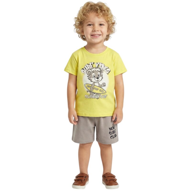 Σετ Nek Surf Vibes με κίτρινη κοντομάνικη μπλούζα και μπεζ σορτσάκι